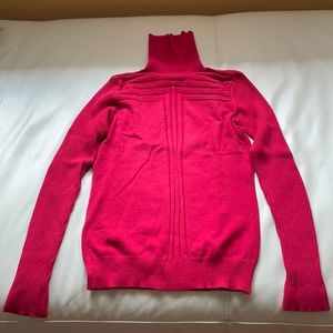 INC Petite  small ribbed sleeves